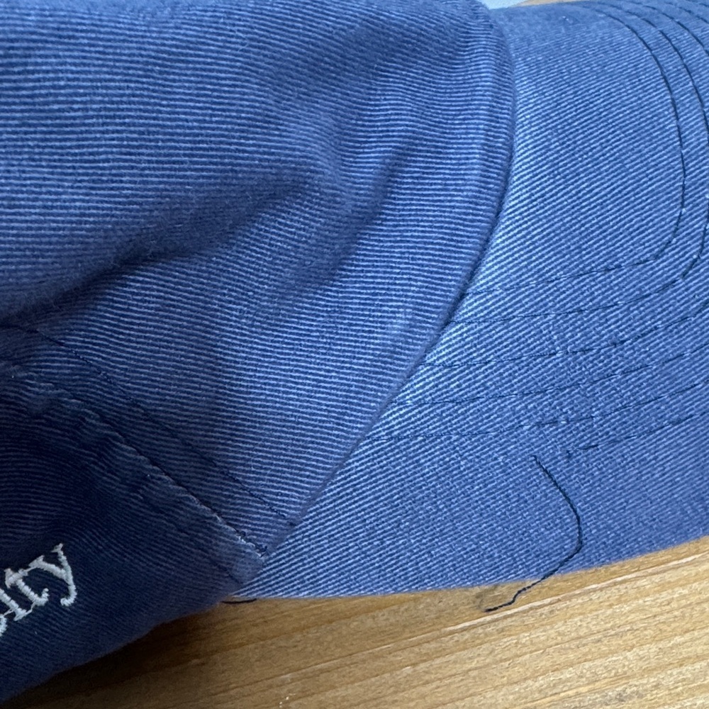 Vineyard Vines Navy Blue Cap with White Embroidery - Picture 4 of 5